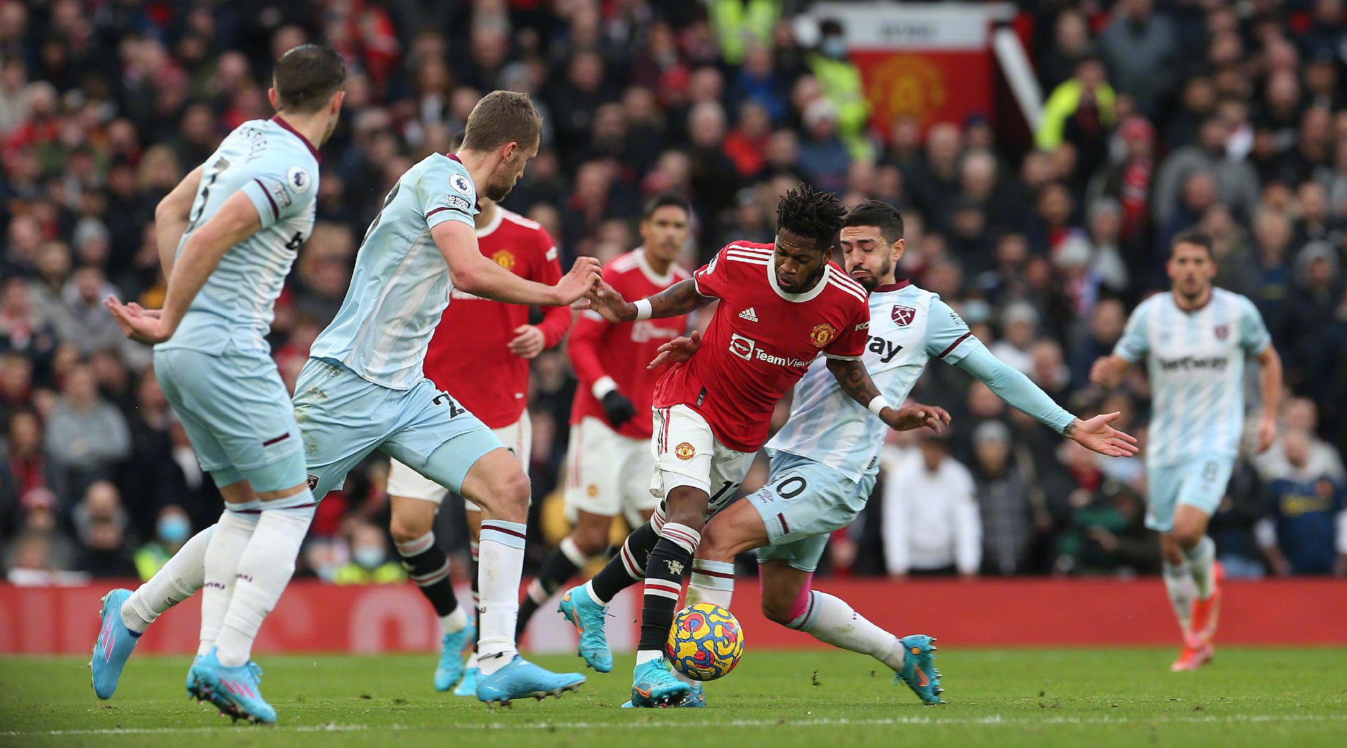 曼联的进攻 曼联的进攻